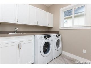 Photo 10: 3649 Coleman Pl in VICTORIA: Co Latoria House for sale (Colwood)  : MLS®# 685080