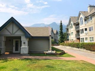 Photo 12: 201 1460 PEMBERTON Avenue in Squamish: Downtown SQ Condo for sale in "Marina Estates" : MLS®# R2196678