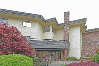 Photo 3: 317 2551 WILLOW Lane in Abbotsford: Central Abbotsford Condo for sale in "Valley View Manor" : MLS®# R2197974