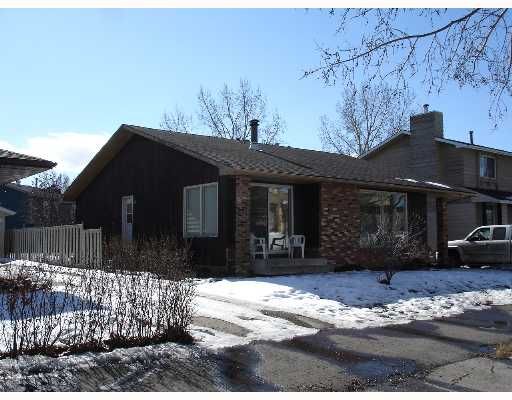 Main Photo:  in CALGARY: Deer Run Residential Detached Single Family for sale (Calgary)  : MLS®# C3252158