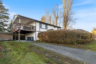 Photo 1: 6125 175A Street in Surrey: Cloverdale BC House for sale (Cloverdale)  : MLS®# R2834558