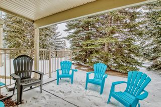 Photo 35: 106 Strathlorne Mews SW in Calgary: Strathcona Park Row/Townhouse for sale : MLS®# A2028228