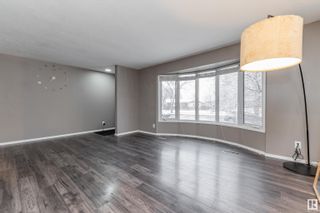 Photo 5: 16100 88 Avenue in Edmonton: Zone 22 House for sale : MLS®# E4385285