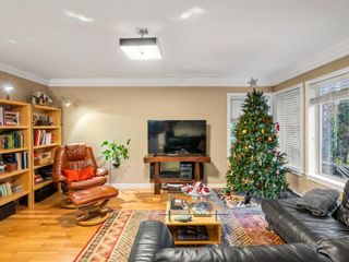 Photo 3: 1014 WENDA Place in Squamish: Tantalus House for sale in "GARIBALDI ESTATES" : MLS®# R2639006
