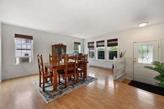 Photo 11: 907 Waddington Cres in Courtenay: CV Courtenay East House for sale (Comox Valley)  : MLS®# 933160