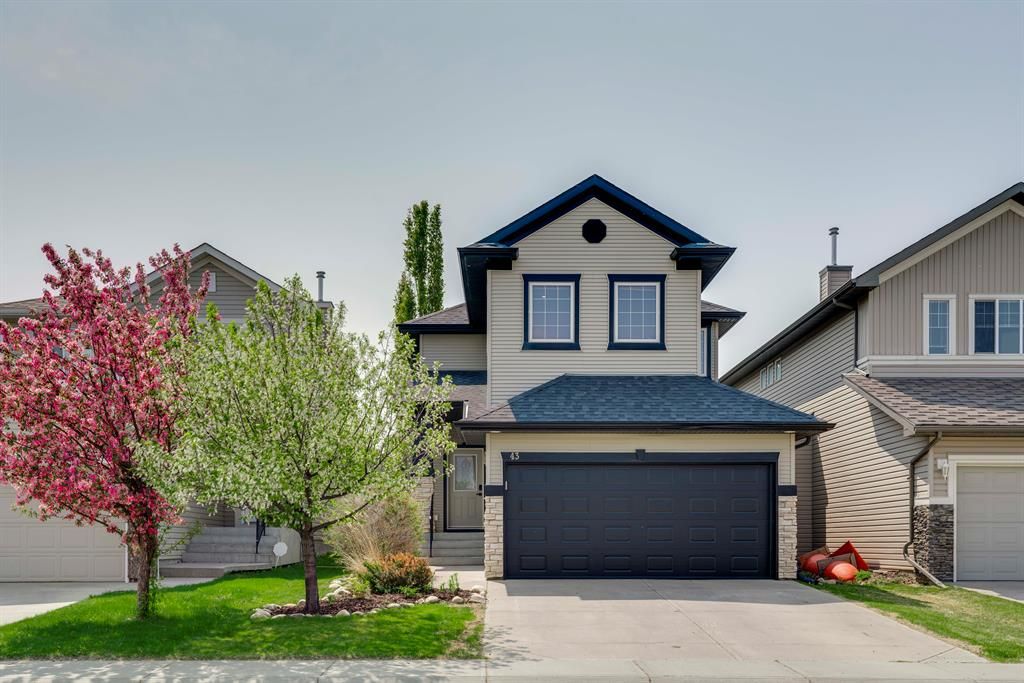 Main Photo: 43 Evansmeade Common NW in Calgary: Evanston Detached for sale : MLS®# A2051537