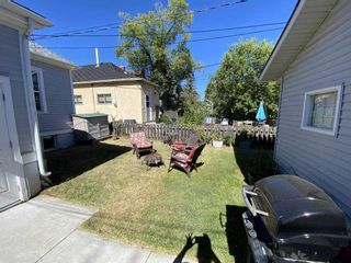 Photo 2: 915 3 Avenue NW in Calgary: Sunnyside Detached for sale : MLS®# A2092575