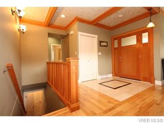 Photo 3: 3250 Normark Pl in VICTORIA: La Walfred House for sale (Langford)  : MLS®# 744654