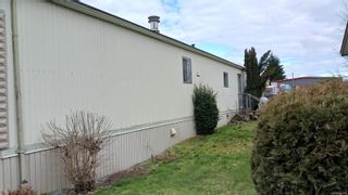 Photo 3: 2 80 Fifth St in Nanaimo: Na University District Manufactured Home for sale : MLS®# 927248