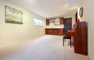 Photo 17: 5460 WALTER Place in Burnaby: Central BN House for sale (Burnaby North)  : MLS®# R2250463