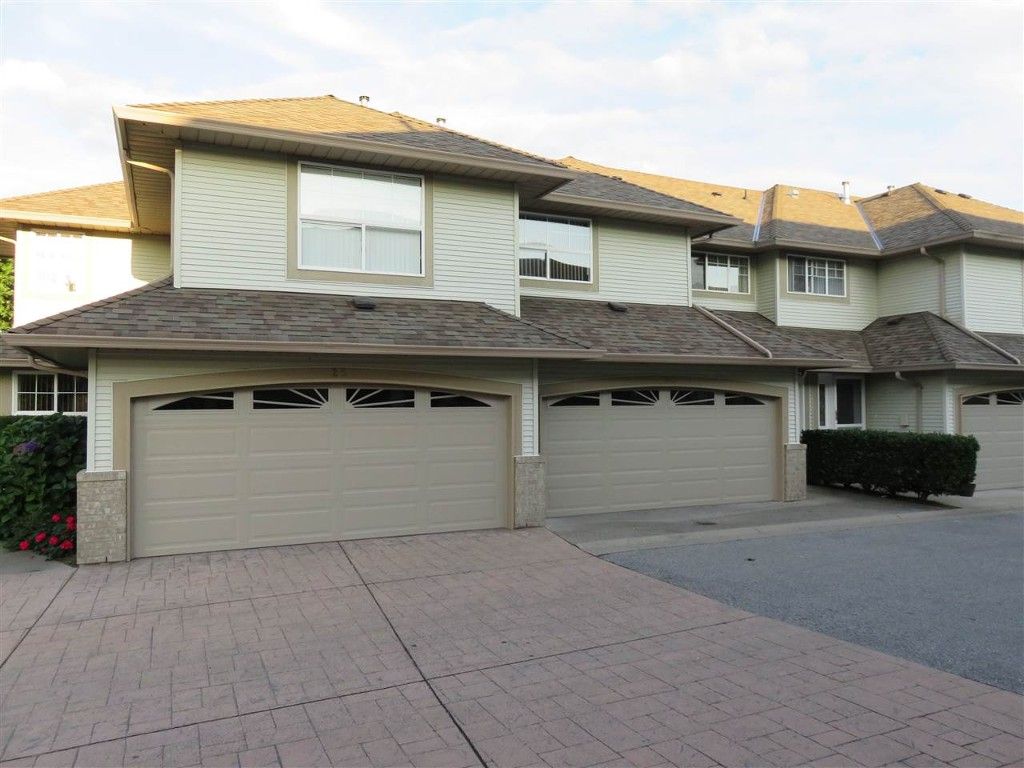 Main Photo: 24 12165 75 AVE in Surrey: West Newton Townhouse for sale : MLS®# R2011964