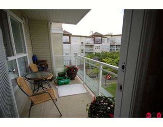 Photo 7: 314 10186 155TH Street in Surrey: Guildford Condo for sale in "Sommerset" (North Surrey)  : MLS®# F2720250