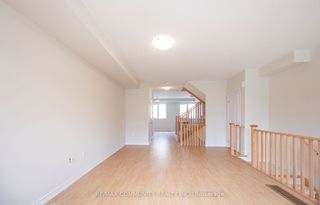 Photo 3: 135 Senay Circle in Clarington: Courtice House (2-Storey) for sale : MLS®# E8271638