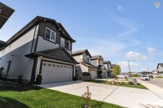 Photo 4: 3420 CHECKNITA Terrace in Edmonton: Zone 55 House for sale : MLS®# E4357802