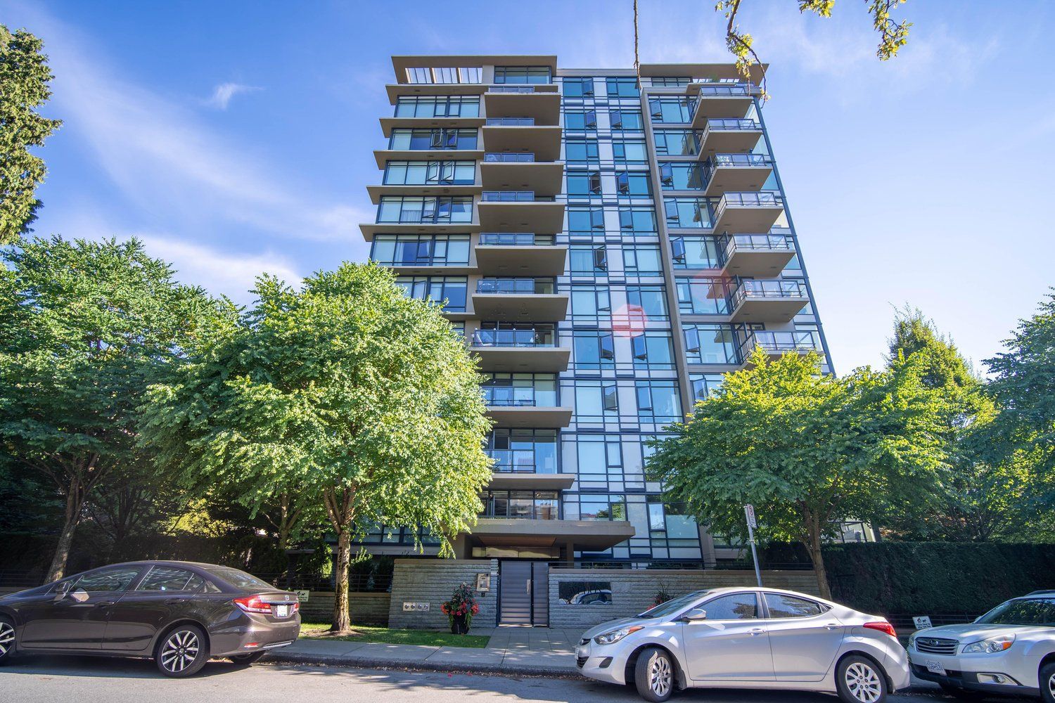 Main Photo: 1101 1468 W 14TH Avenue in Vancouver: Fairview VW Condo for sale (Vancouver West)  : MLS®# R2608942