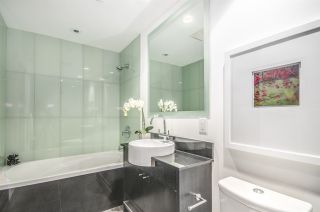 Photo 15: 1463 HOWE Street in Vancouver: Yaletown Townhouse for sale in "POMARIA" (Vancouver West)  : MLS®# R2156943