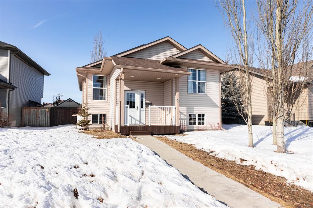 Main Photo: : Lacombe Detached for sale : MLS®# A2036271