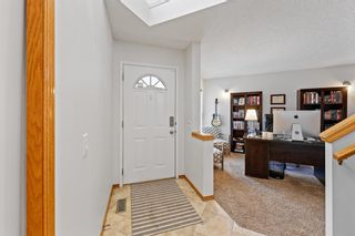 Photo 10: 224 Mt Selkirk Close SE in Calgary: McKenzie Lake Detached for sale : MLS®# A1192685
