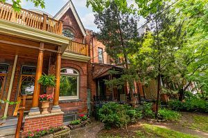 Main Photo: 125 Macdonell Avenue in Toronto: Roncesvalles House (3-Storey) for sale (Toronto W01)  : MLS®# W7300926
