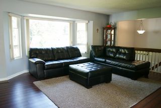 Photo 3: 5811 ANGUS Place in SURREY: Cloverdale BC House for sale (Cloverdale)  : MLS®# F1217461