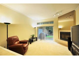 Photo 2: 2218 PORTSIDE CT in Vancouver: Fraserview VE Condo for sale in "RIVERSIDE TERRACE" (Vancouver East)  : MLS®# V819139
