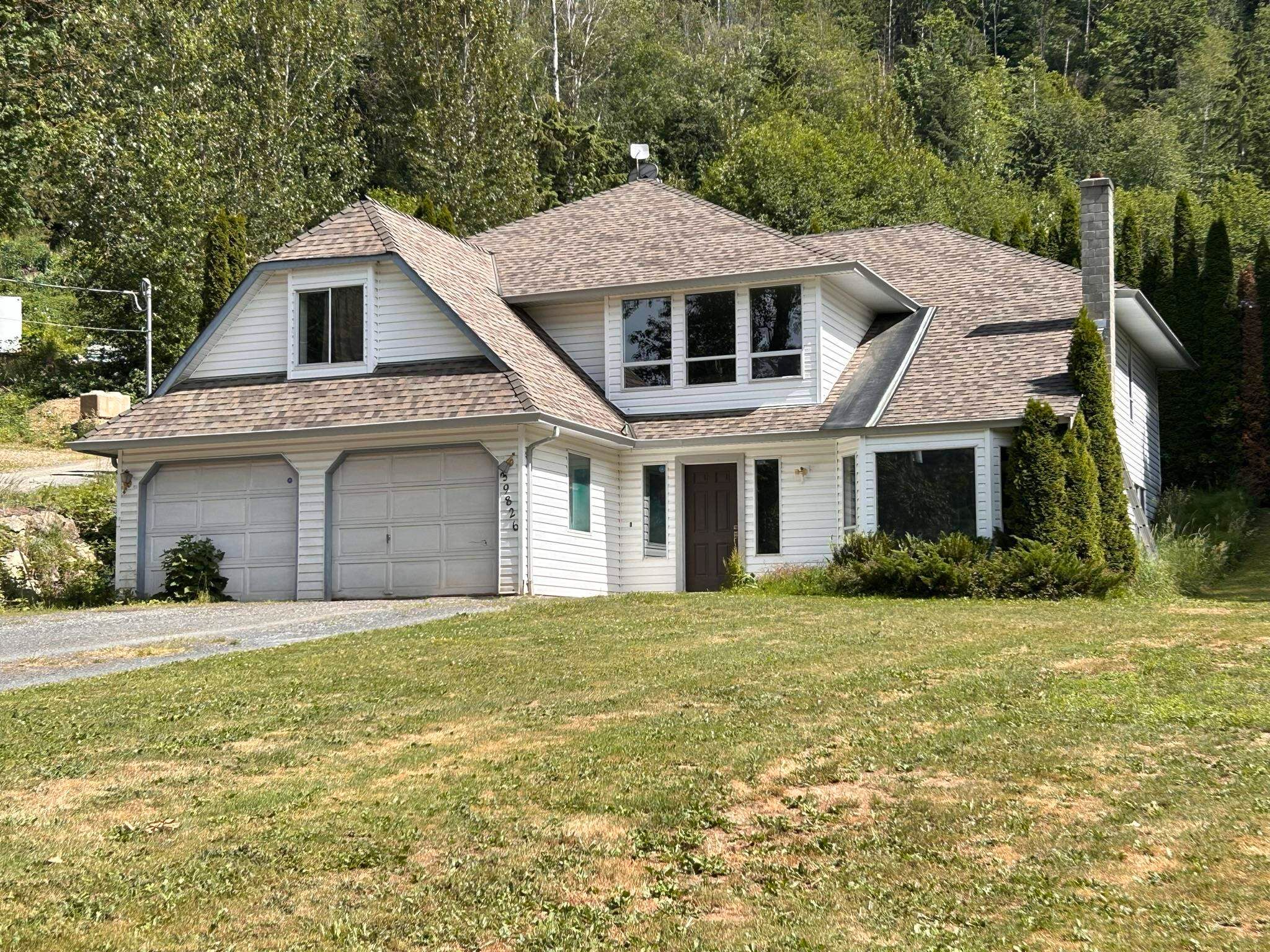 Main Photo: 39826 OLD YALE Road in Abbotsford: Sumas Prairie House for sale : MLS®# R2810645