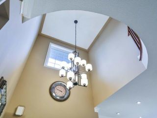 Photo 4: 1240 Grace Dr in Oakville: Iroquois Ridge North Freehold for sale : MLS®# W4047285