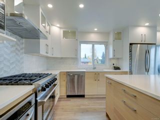 Photo 9: 4255 Kincaid St in Saanich: SE High Quadra House for sale (Saanich East)  : MLS®# 888781