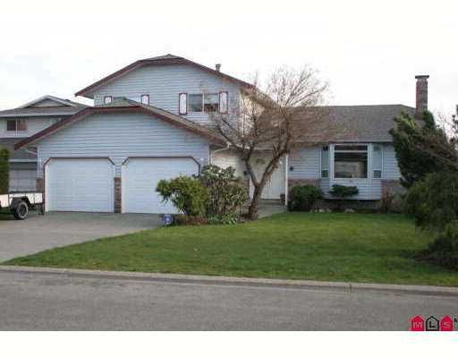 Main Photo: 14614 87A Ave in Surrey: Bear Creek Green Timbers House for sale : MLS®# F2708359