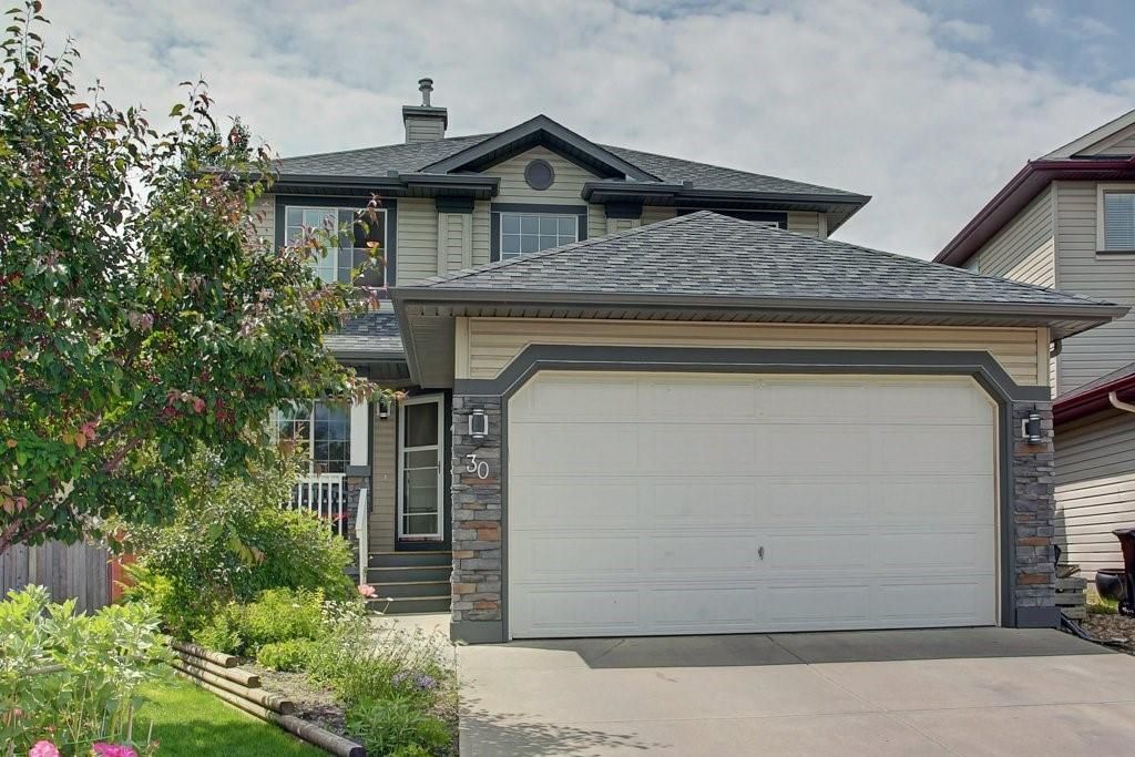 Main Photo: 30 CHAPMAN Place SE in Calgary: Chaparral Detached for sale : MLS®# C4258371