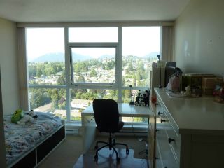Photo 9: 1906 2225 HOLDOM Avenue in Burnaby: Central BN Condo for sale in "LEGACY" (Burnaby North)  : MLS®# R2068276