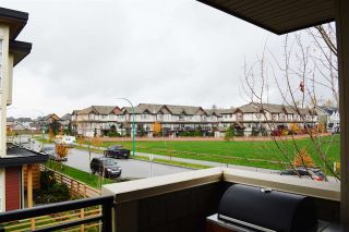 Photo 9: 12 19477 72A Avenue in Surrey: Clayton Townhouse for sale in "SUN AT 72" (Cloverdale)  : MLS®# R2123670