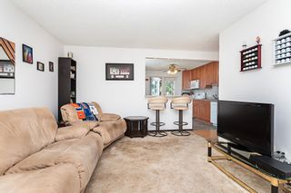 Photo 9: 9811 166 Avenue in Edmonton: Zone 27 House for sale : MLS®# E4342437