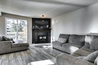 Photo 10: 31 Stradwick Place SW in Calgary: Strathcona Park Semi Detached for sale : MLS®# A1119381