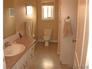 Photo 12: 2431 Sarah Pl in VICTORIA: Co Colwood Lake House for sale (Colwood)  : MLS®# 578149