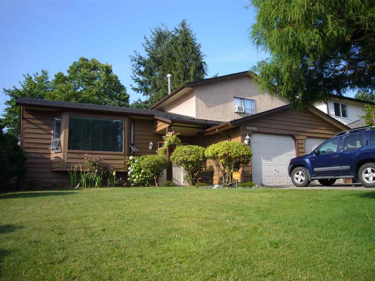Main Photo: 32333 BEAVER Drive in Mission: Mission BC House for sale : MLS®# R2197503
