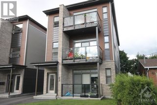 Photo 1: 696 ROOSEVELT AVENUE UNIT#2 in Ottawa: House for rent : MLS®# 1388978