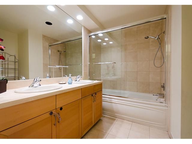 Photo 7: Photos: 102 2408 HAYWOOD Avenue in West Vancouver: Dundarave Condo for sale in "REGENCY PLACE" : MLS®# V919573