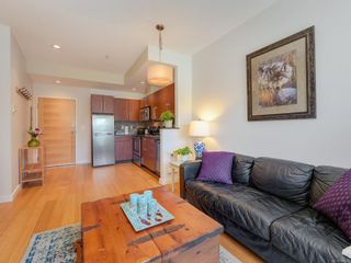 Photo 3: 305 611 Brookside Rd in Colwood: Co Latoria Condo for sale : MLS®# 962897