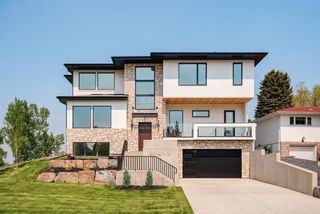 Main Photo: 4559 Stanley Drive SW in Calgary: Parkhill Detached for sale : MLS®# A2052537