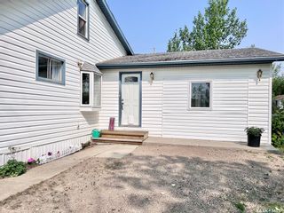 Photo 4: 112 1st Avenue in Dinsmore: Residential for sale : MLS®# SK937815