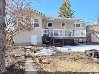 Photo 2: 529 6th Avenue East in Assiniboia: Residential for sale : MLS®# SK925832
