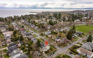 Photo 42: 397 Arnold Ave in Victoria: Vi Fairfield West House for sale : MLS®# 927373