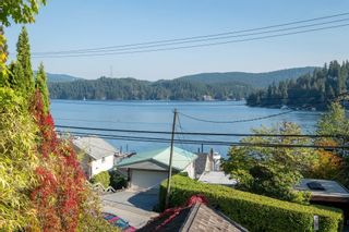 Photo 1: 2621 PANORAMA DRIVE in North Vancouver: Deep Cove House for sale : MLS®# R2838028