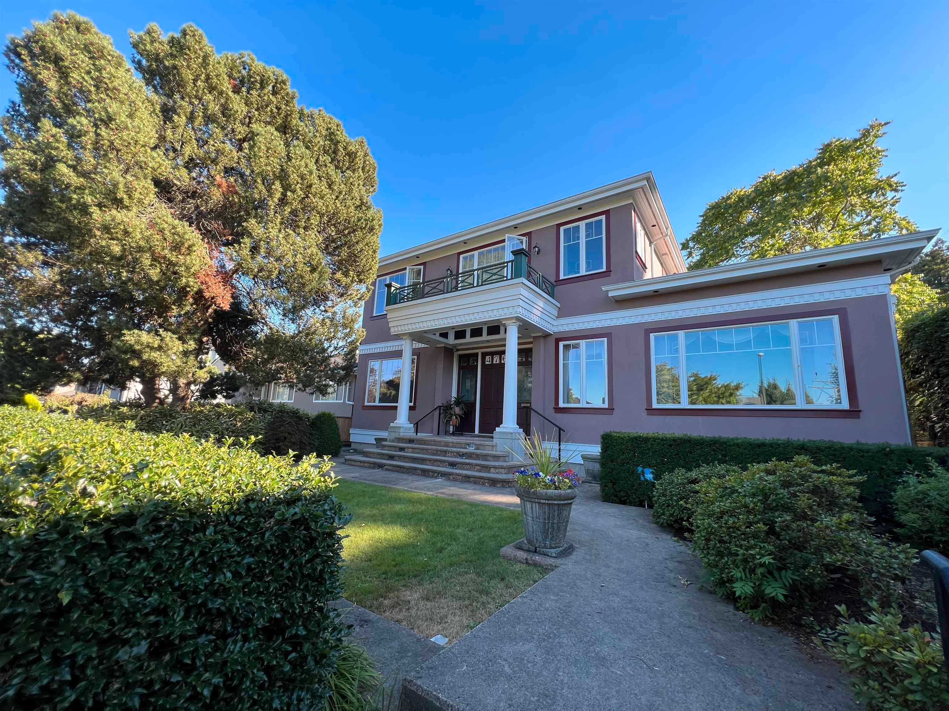 Main Photo: 476 W 27TH Avenue in Vancouver: Cambie House for sale (Vancouver West)  : MLS®# R2742209