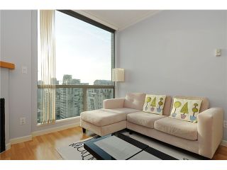 Photo 4: 2205 928 RICHARDS Street in Vancouver: Yaletown Condo for sale in "THE SAVOY" (Vancouver West)  : MLS®# V980045