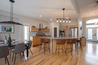 Photo 5: 19 Linden Ridge Drive in Winnipeg: Linden Woods Residential for sale (1M)  : MLS®# 202205578
