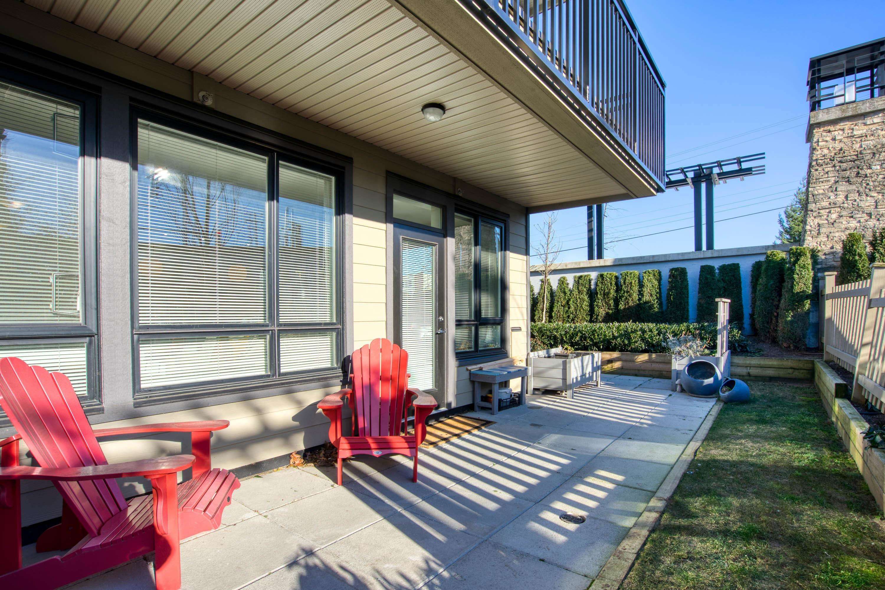 Main Photo: 230 31158 WESTRIDGE Place in Abbotsford: Abbotsford West Condo for sale in "Elmstone" : MLS®# R2841516