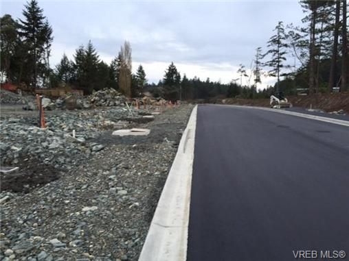 Main Photo: Lot 19 Bellamy Link in VICTORIA: La Thetis Heights Land for sale (Langford)  : MLS®# 718087