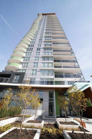 Photo 1: 2701 6638 DUNBLANE Avenue in Burnaby: Metrotown Condo for sale (Burnaby South)  : MLS®# R2420318